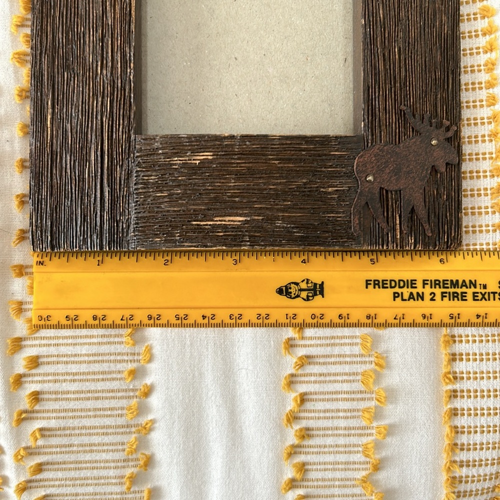 Rustic Moose Photo Frame - Picture 3 of 6
